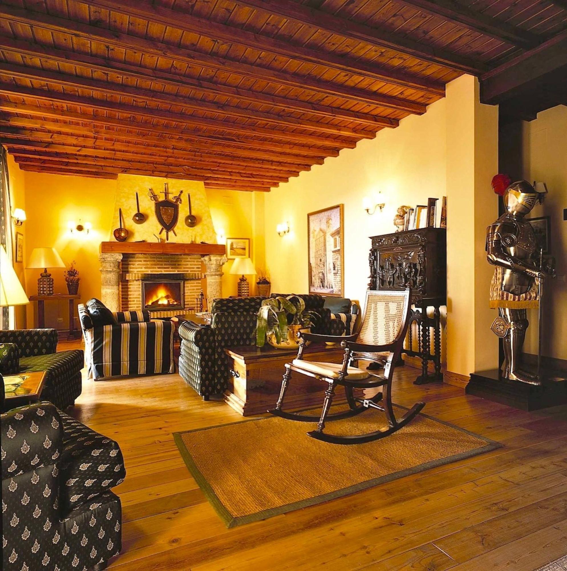 Posada Real Del Pinar Pozal De Gallinas Bagian luar foto